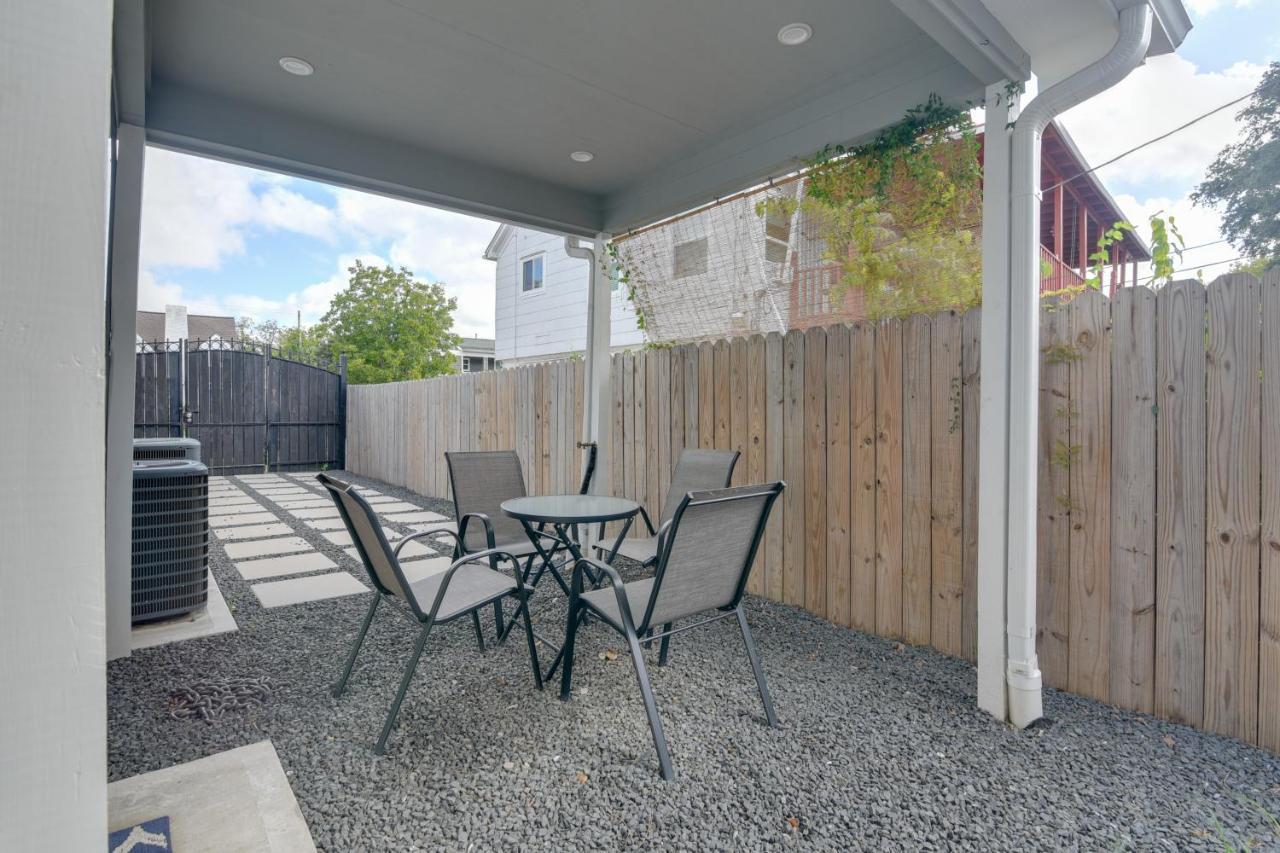 Eclectic Houston Home With Pool Table, 5 Mi To Dtwn Buitenkant foto